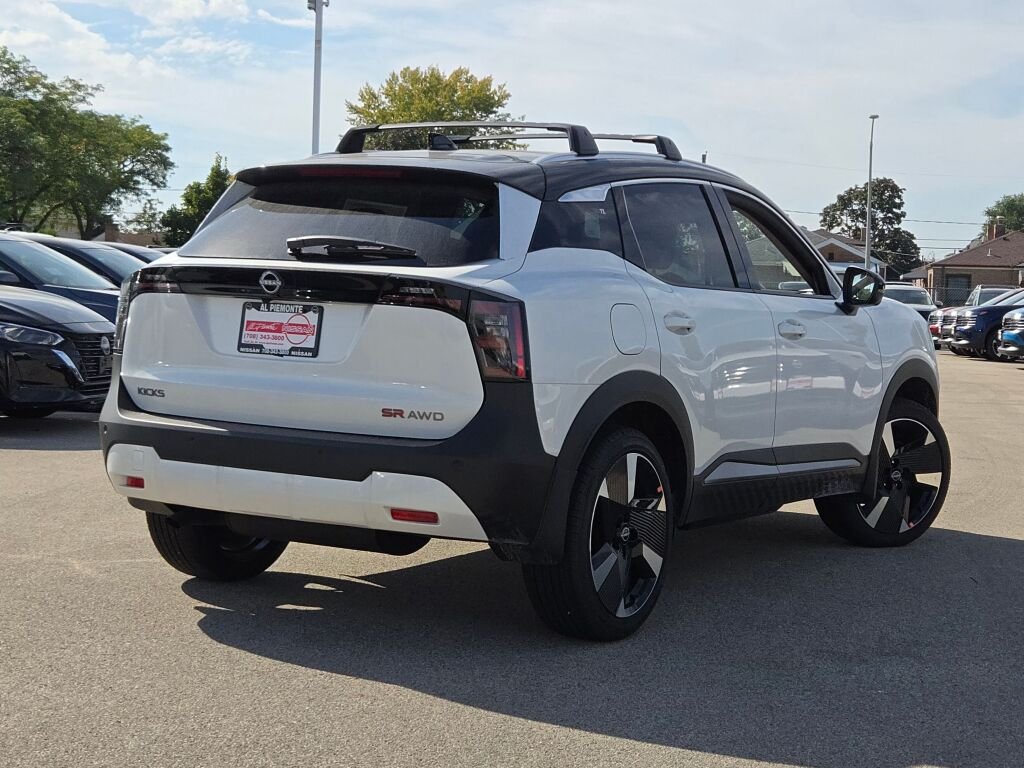 New 2026 White Nissan SR image 12