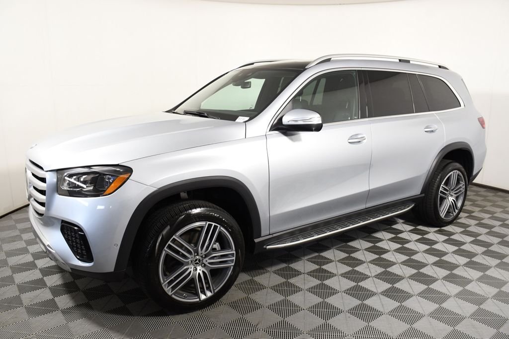 Used 2024 Mercedes-Benz GLS Base with VIN 4JGFF5KE7RB067481 for sale in Richfield, Minnesota