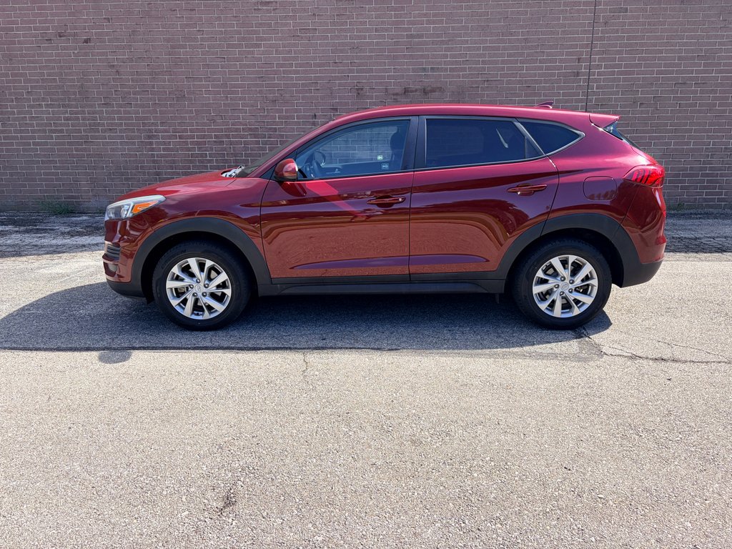 Used 2019 Gemstone Red Hyundai SE image 2