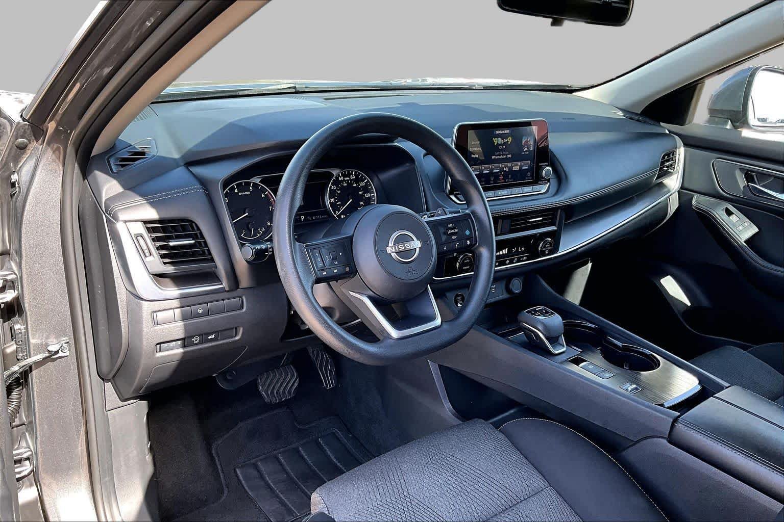 Used 2024 Gun Metallic Nissan SV image 18