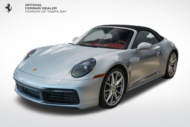 2022 Porsche 911 Carrera 4