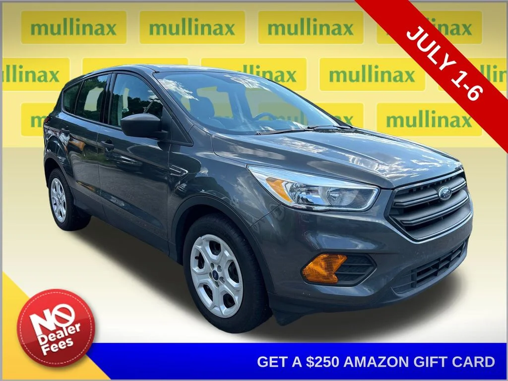 2017 Ford Escape S's photo