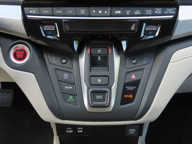 New 2026 Platinum White Pearl Honda EX-L image 21