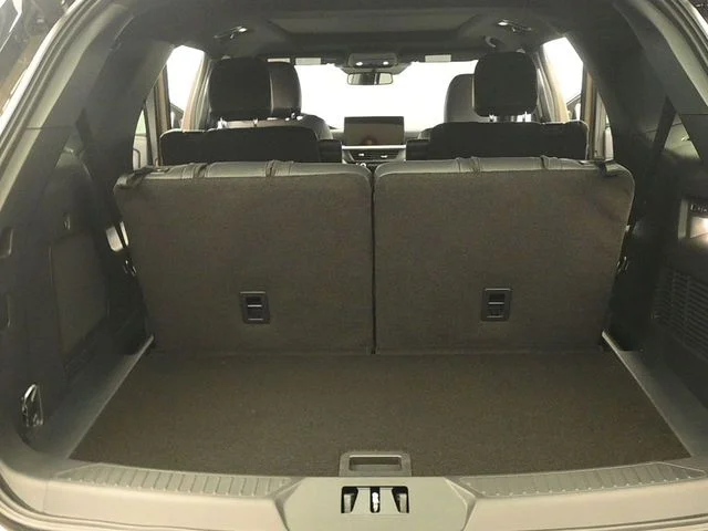 New 2026 Marsh Gray Ford Tremor® image 20