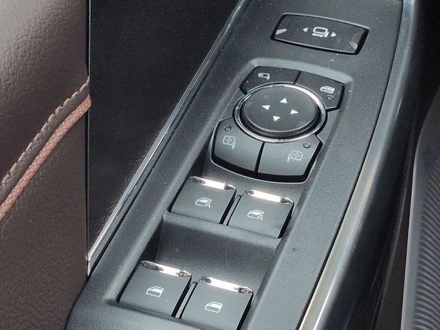 New 2026 Glacier Gray Metallic Tri-Coat Ford F-250® King Ranch® image 23