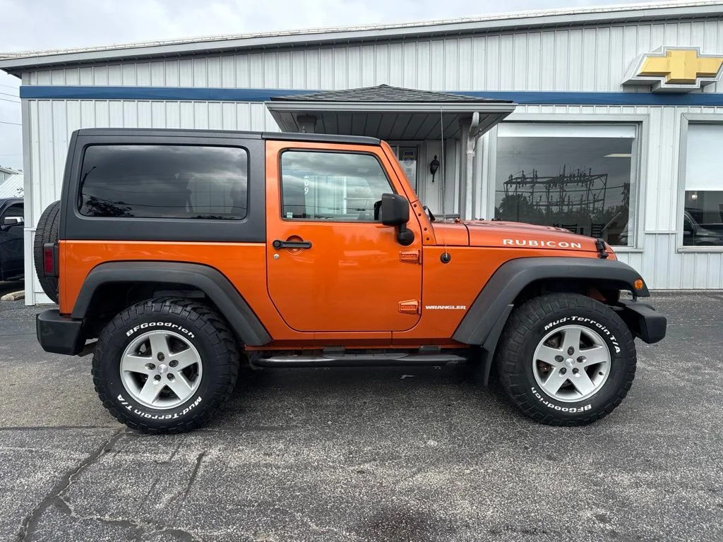 Used 2011 Orange Jeep Rubicon image 8