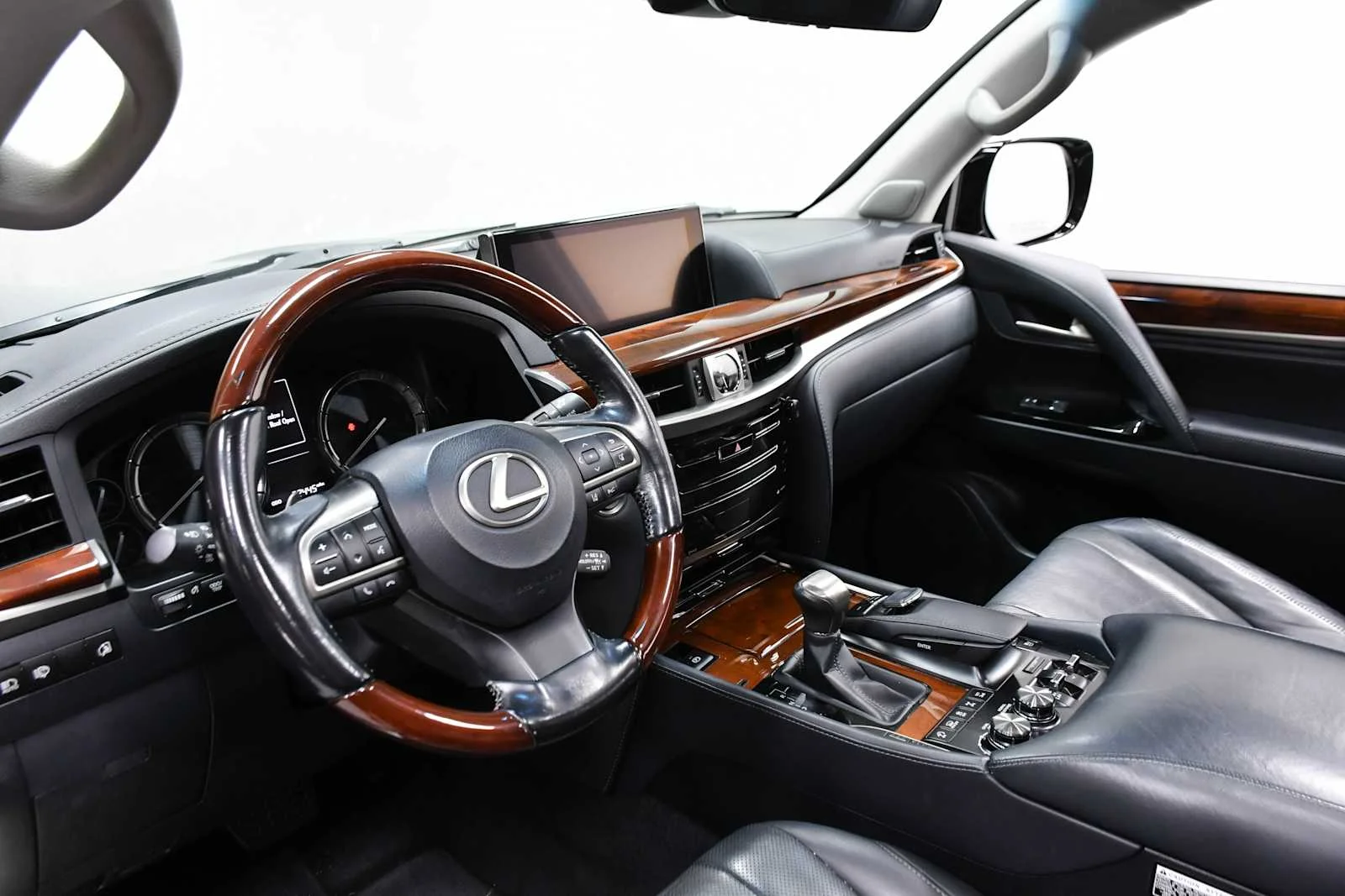 Used 2019 Black Onyx Lexus  image 14