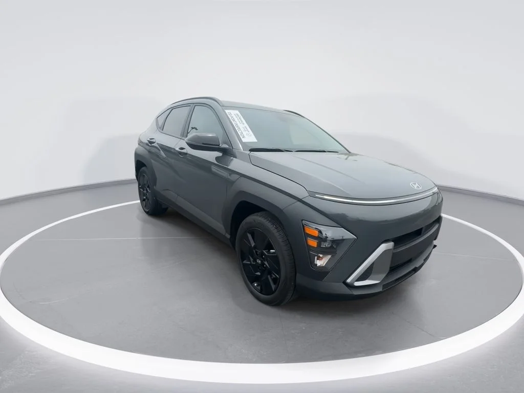 Used 2026 Gray Hyundai SEL Sport image 2