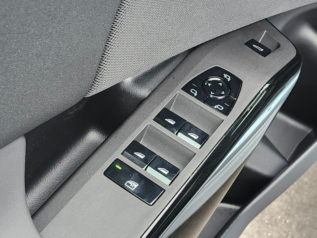 Used 2026 Gray BMW 30 xDrive image 16