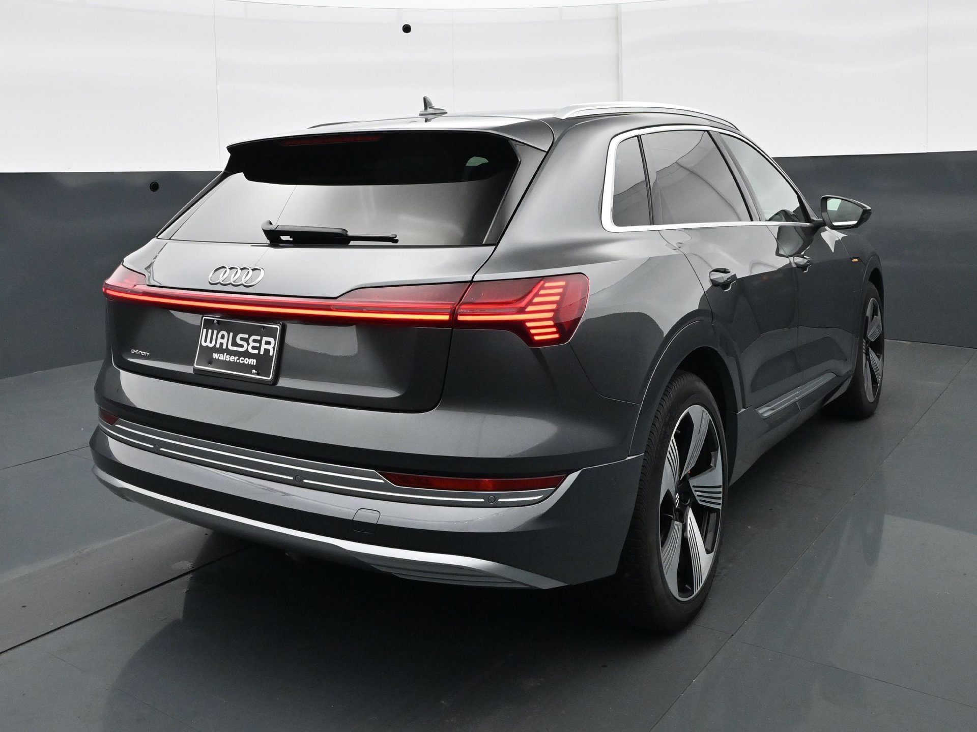 Used 2019 Daytona Gray Pearl Audi Prestige image 7