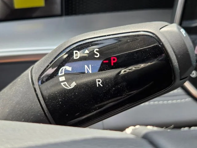 New 2026 White Volkswagen 2.0T SE image 15
