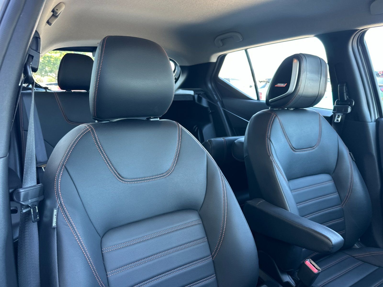 Used 2019 Gun Metallic Nissan SR image 16