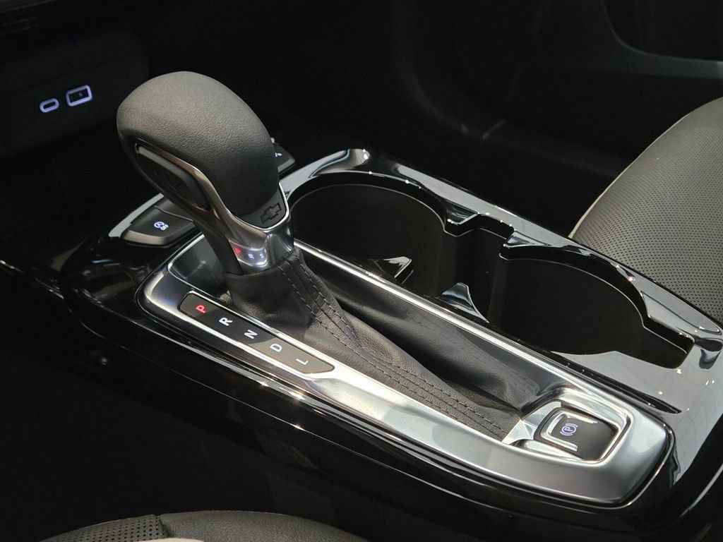 2026 Chevrolet Trax Activ - Photo 13