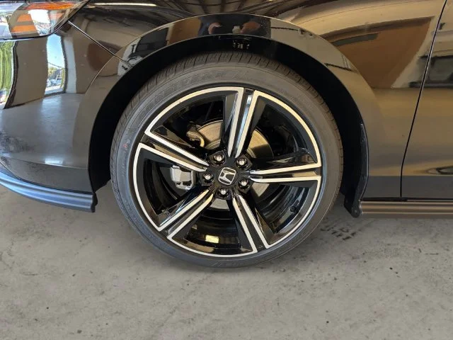 New 2026 Black Honda SE image 14