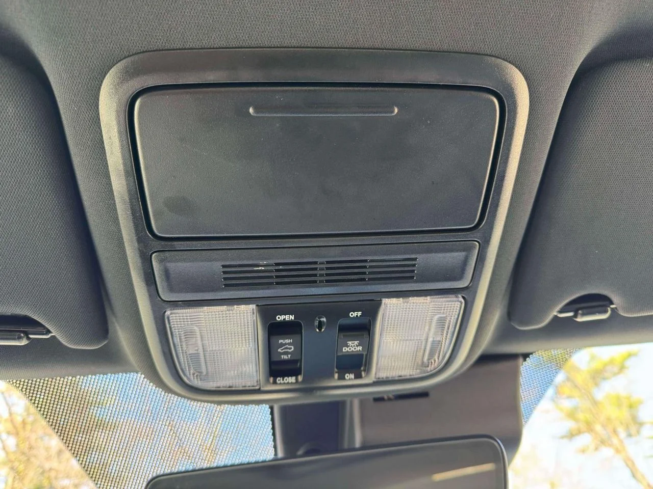 2023 Honda Passport EX-L - Photo 35