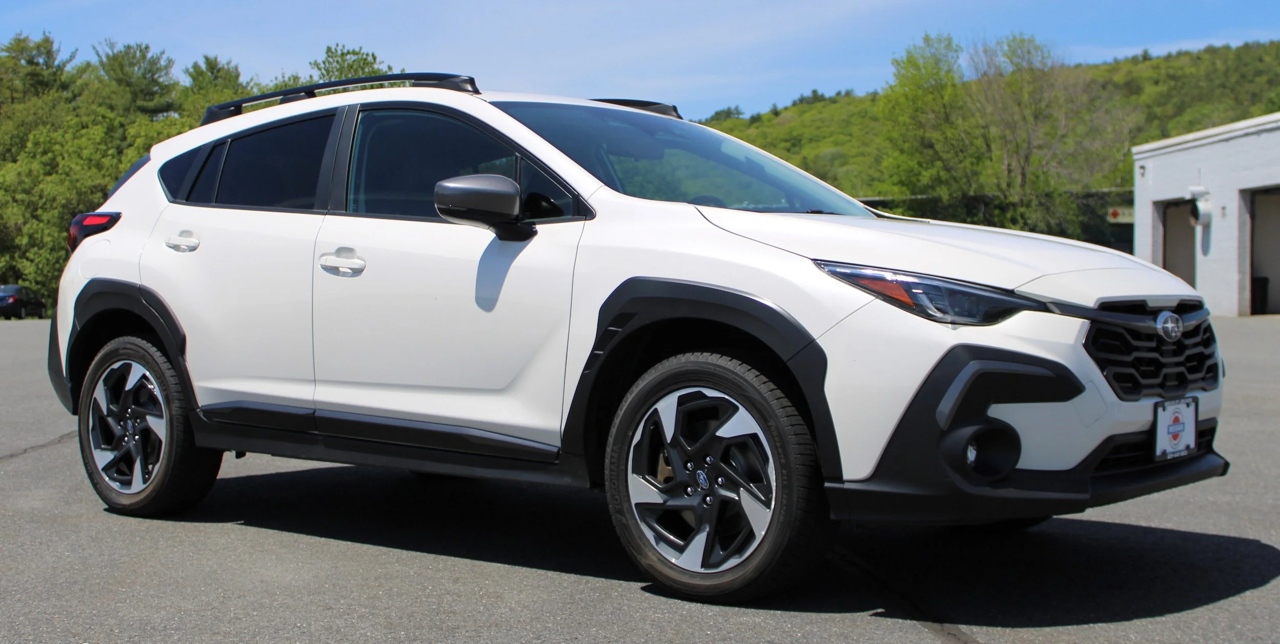 Used 2024 Crystal White Pearl Subaru Limited image 7