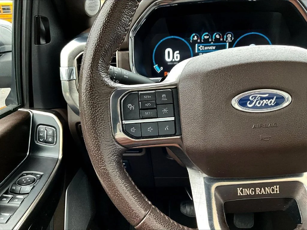 Used 2022 Antimatter Blue Metallic Ford King Ranch image 14