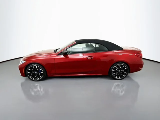 Used 2025 Red BMW M440i image 4
