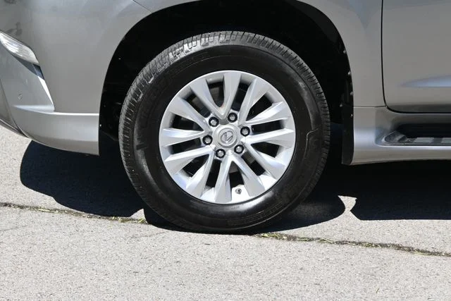 2021 Lexus GX PREMIUM - Photo 14
