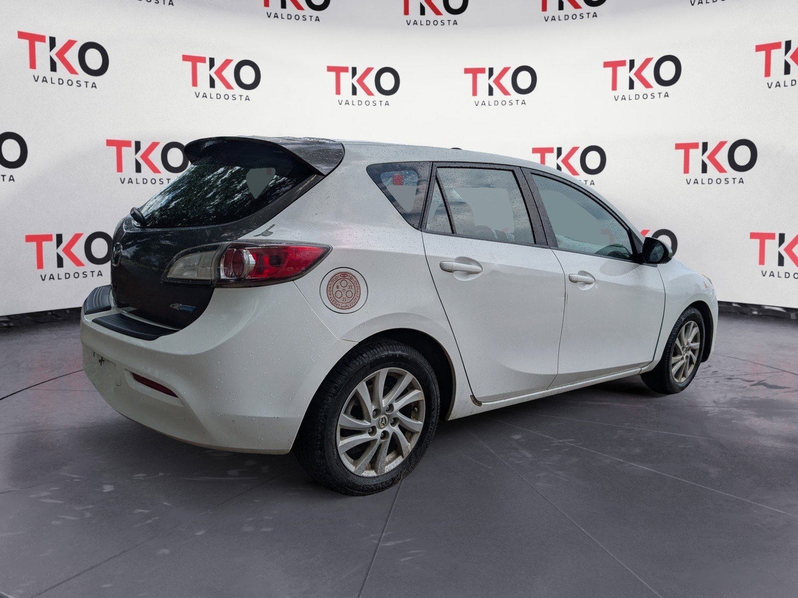 Used 2012 Crystal White Pearl Mica Mazda i Grand Touring image 2