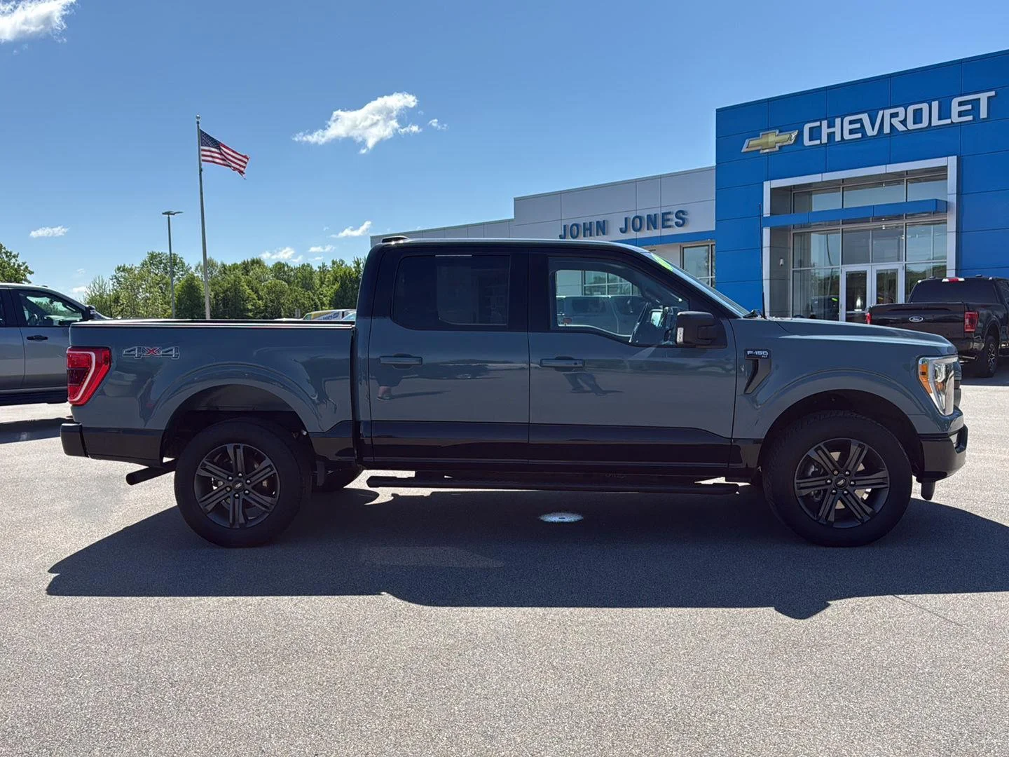 Used 2023 Area 51/Agate Black Ford XLT image 8
