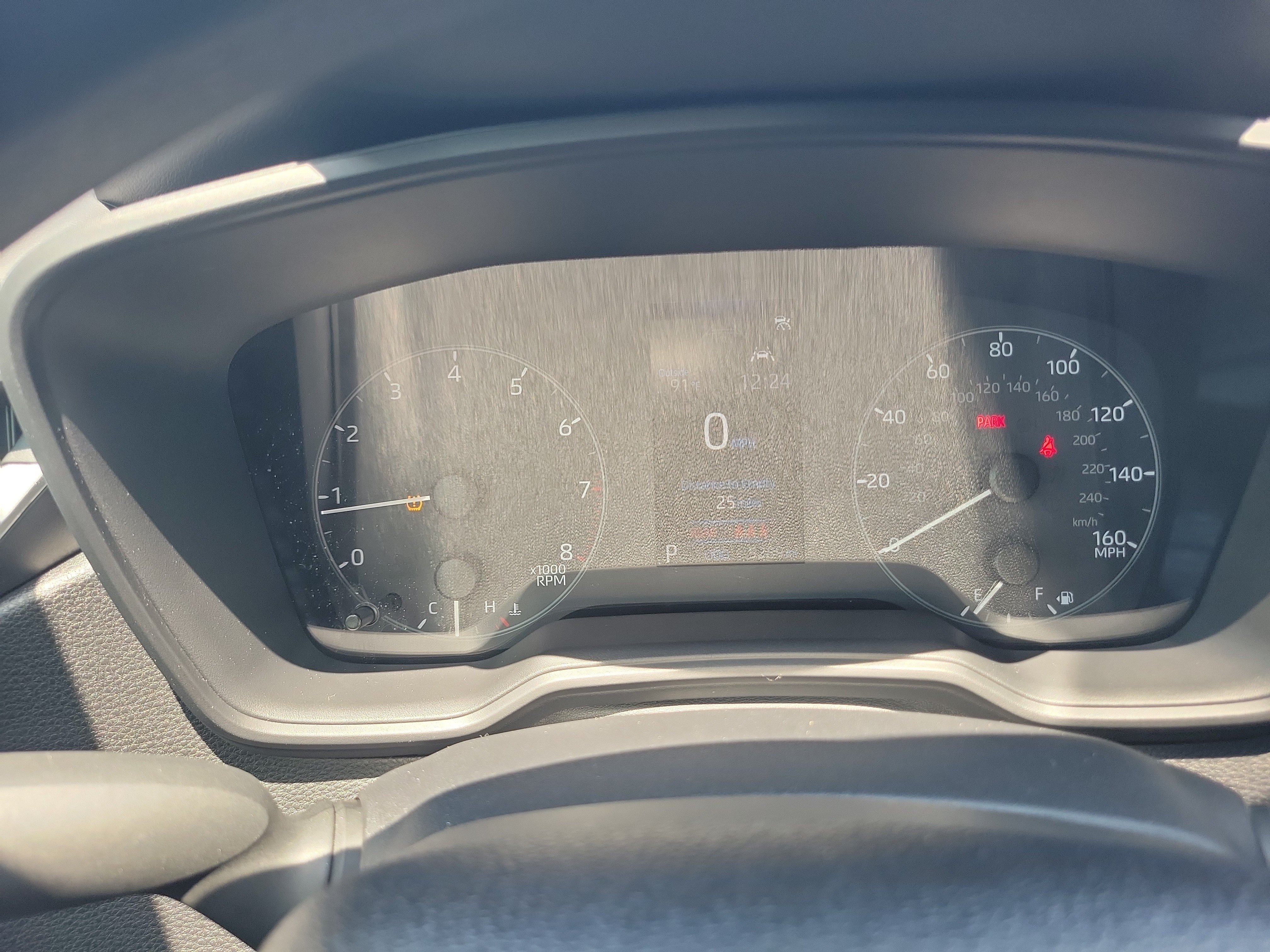 Used 2025 Pearl Toyota LE image 22
