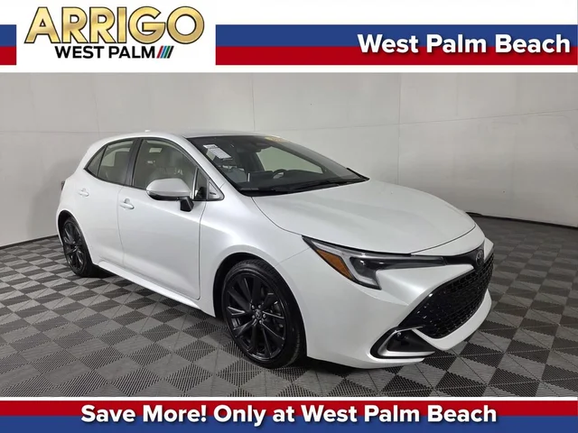 2025 Toyota Corolla Hatchback XSE
