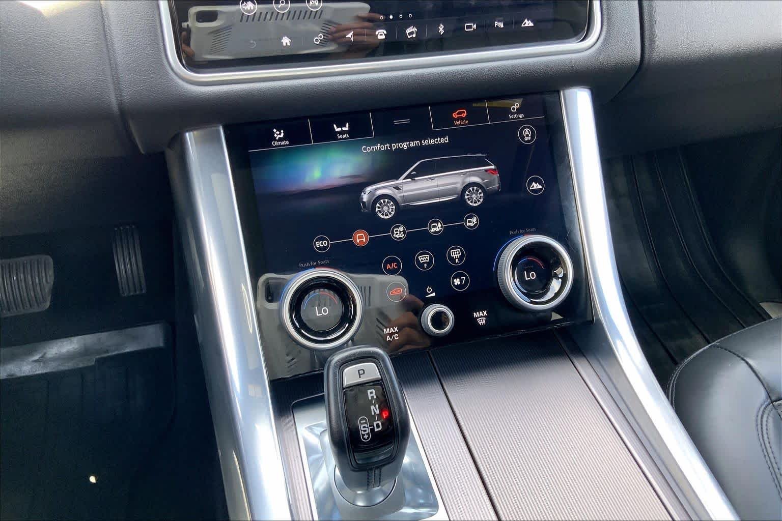 Used 2019 Borealis Black Metallic Land Rover HSE image 35