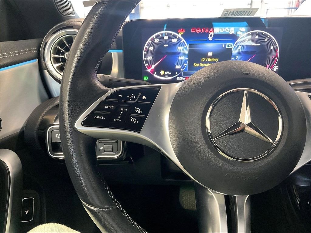 Used 2025 Silver Mercedes-Benz CLA 250 image 22