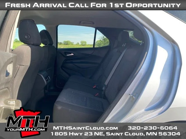 Used 2022 Silver Chevrolet LT image 10