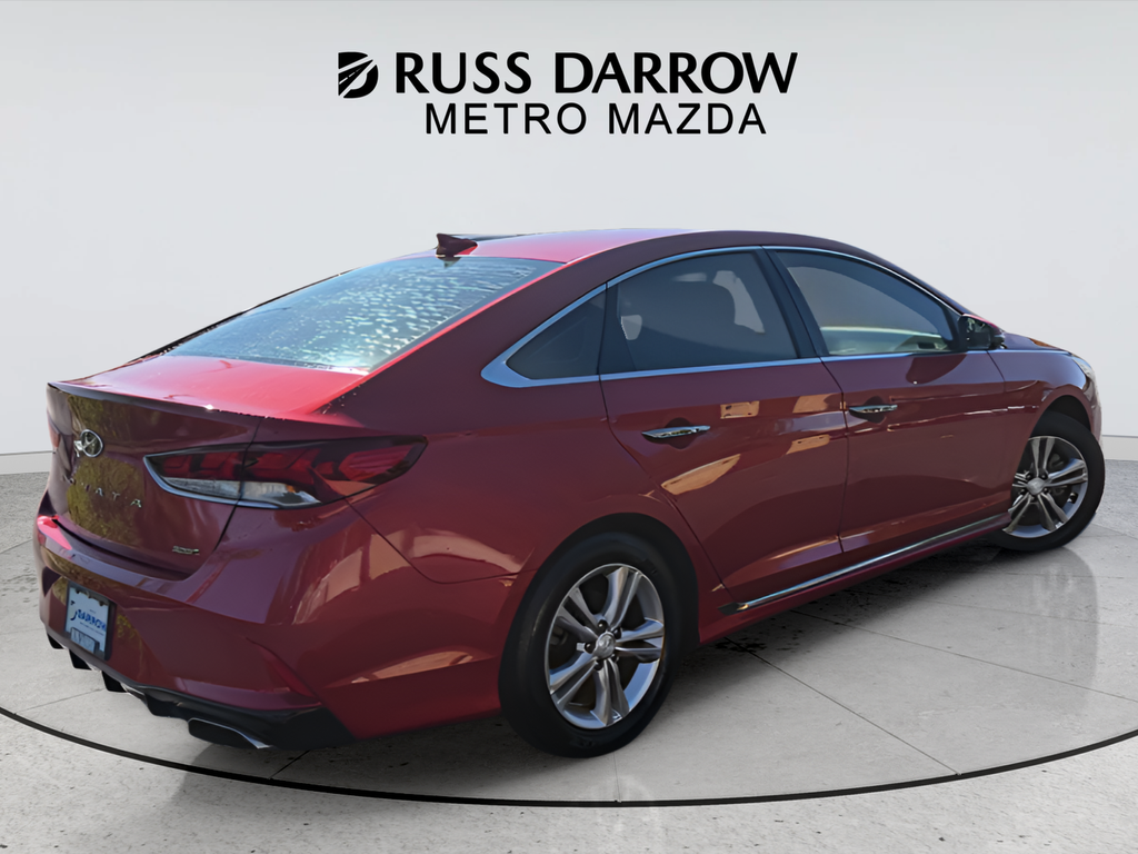 Used 2018 Red Hyundai Sport image 5