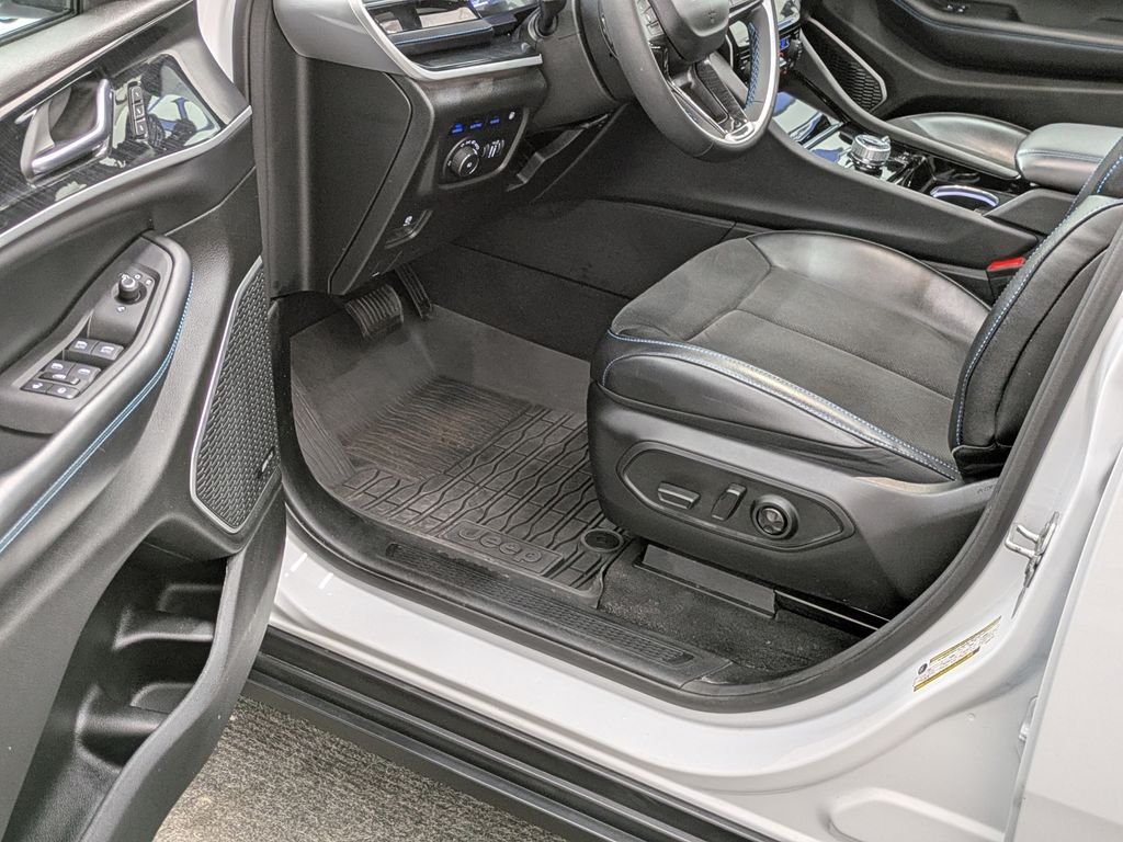 Used 2023 White Jeep Trailhawk 4xe image 33