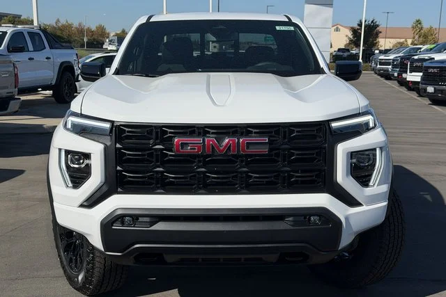 New 2026 Summit White GMC Elevation image 3