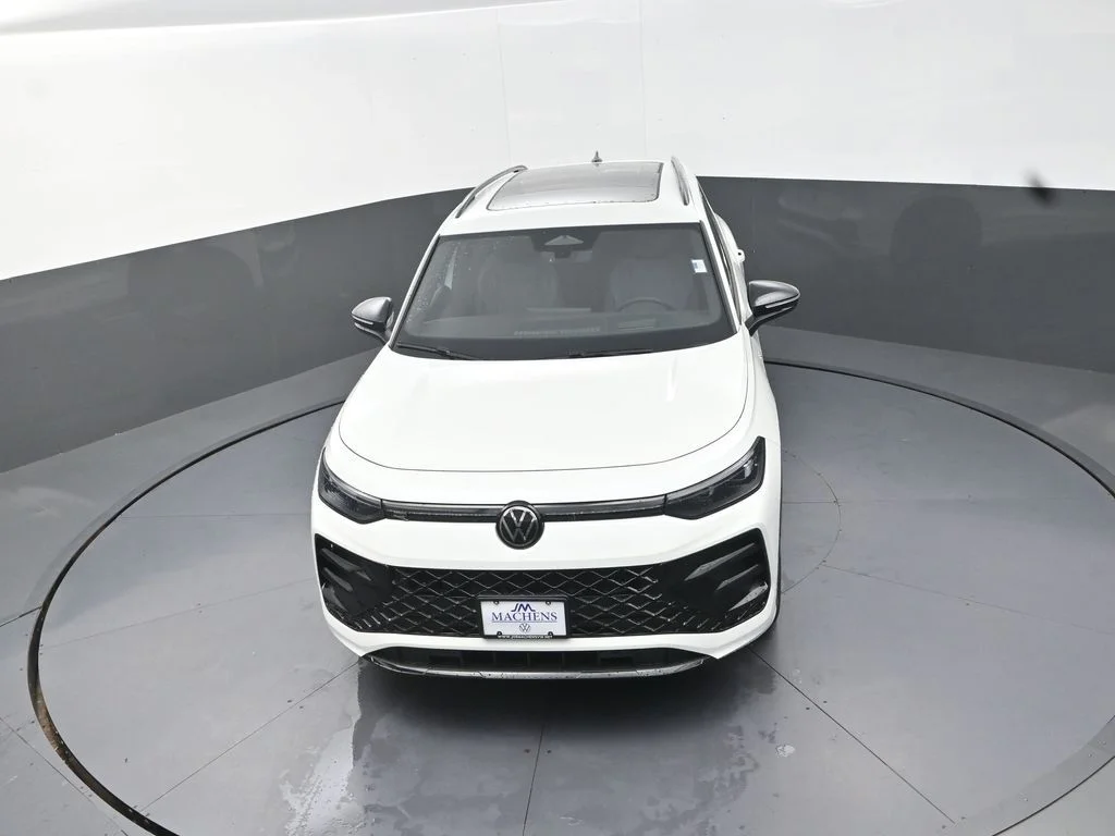 New 2026 White Volkswagen 2.0T SE R-Line Black image 15