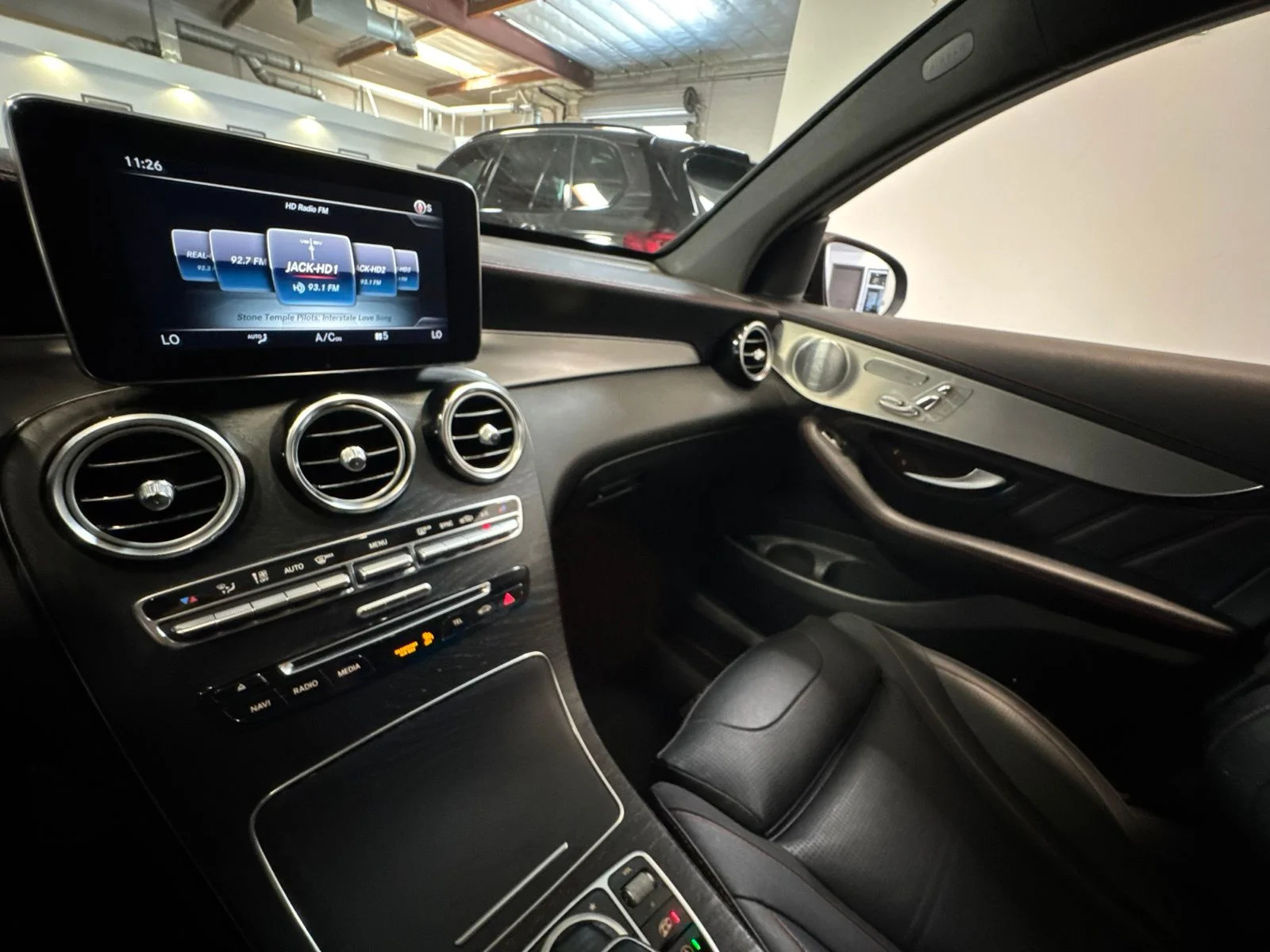 Used 2018  Mercedes-Benz GLC 43 AMG® Coupe image 37