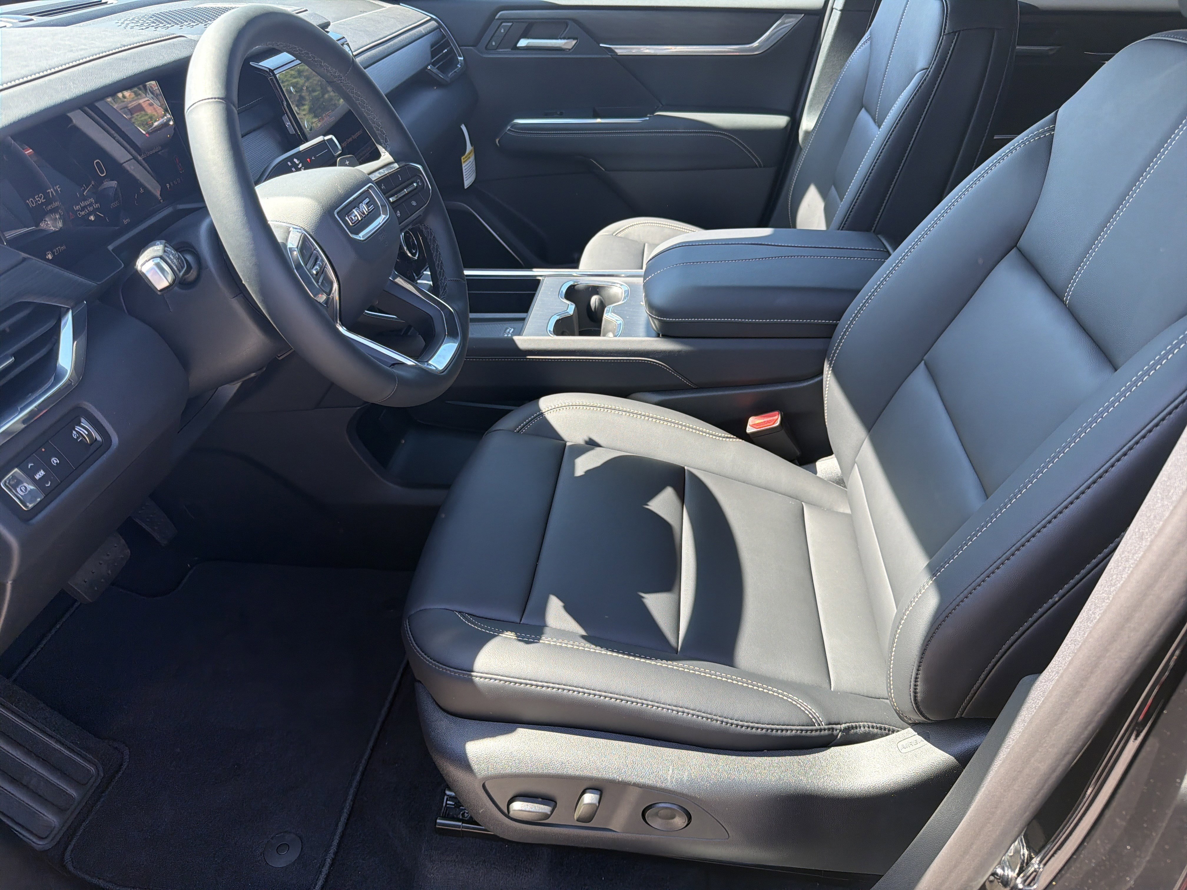 New 2026 Ebony Twilight Metallic GMC Elevation image 9