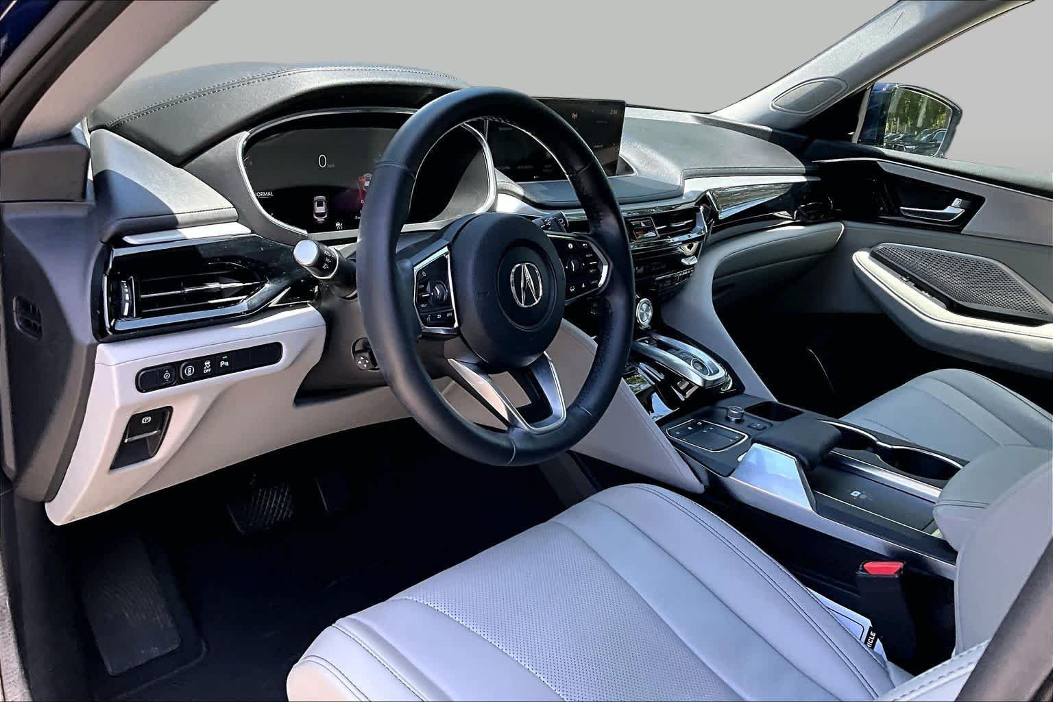 Used 2022 Fathom Blue Pearl Acura w/Technology Package image 18