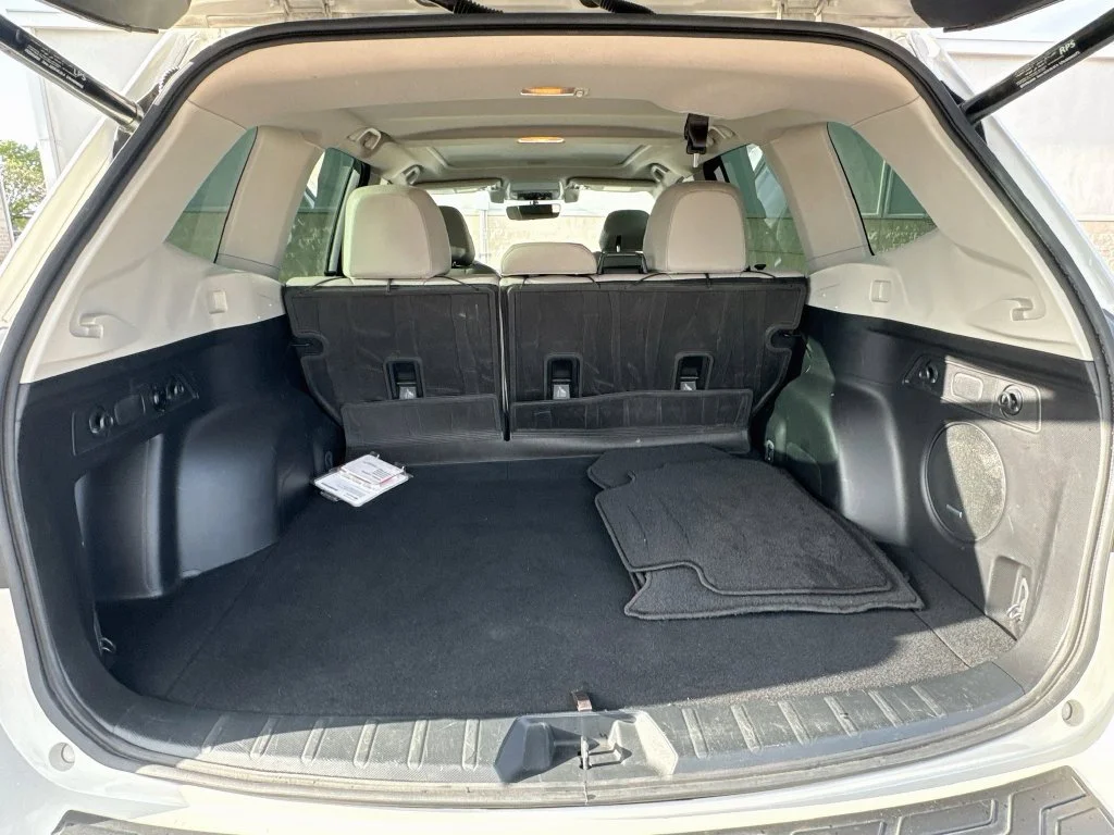 Used 2020 White Subaru Limited image 33