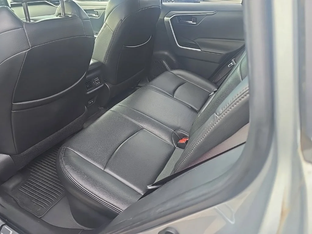 Used 2022 Silver Toyota SE image 11