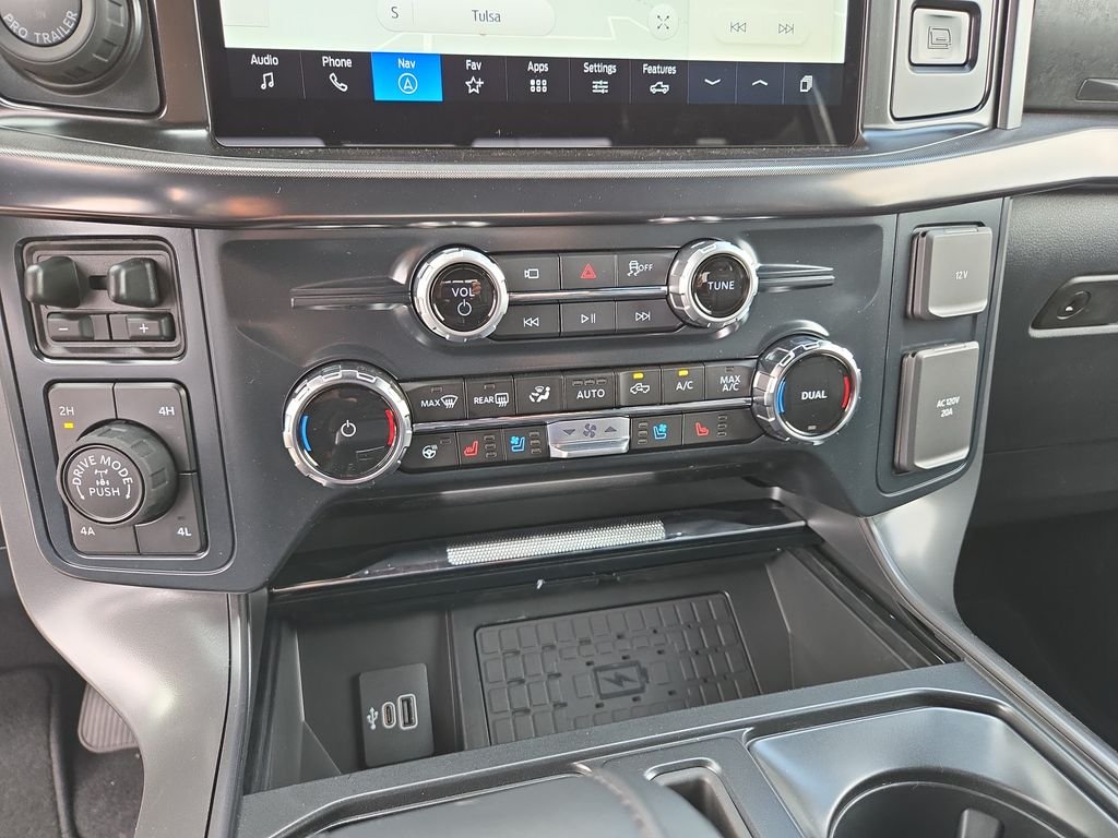 New 2026 Oxford White Ford Tremor® image 26