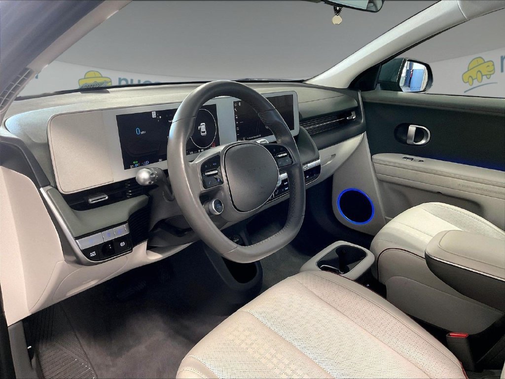 Used 2023 Green Hyundai SEL image 8