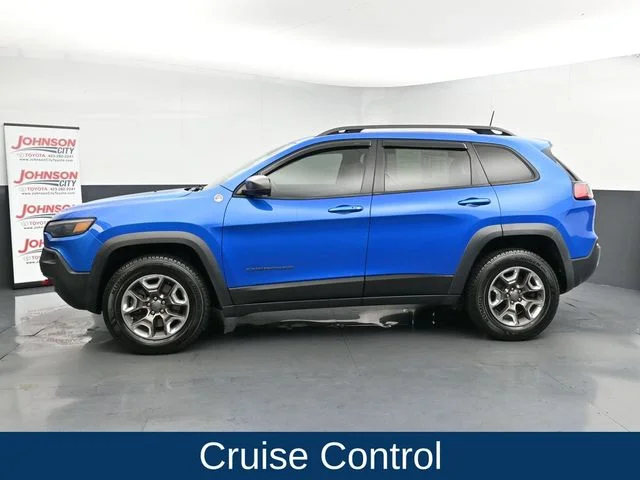 Used 2019 Blue Jeep Trailhawk image 6