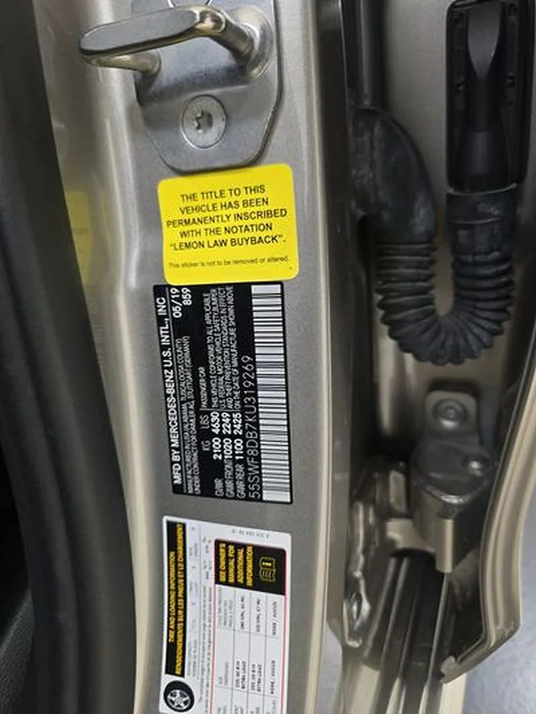 Used 2019 Silver Mercedes-Benz C 300 image 15