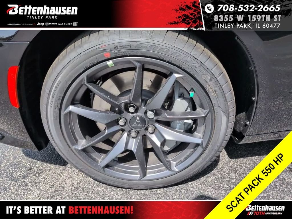 New 2026 Diamond Black Crystal Pearlcoat Dodge R/T Scat Pack image 11