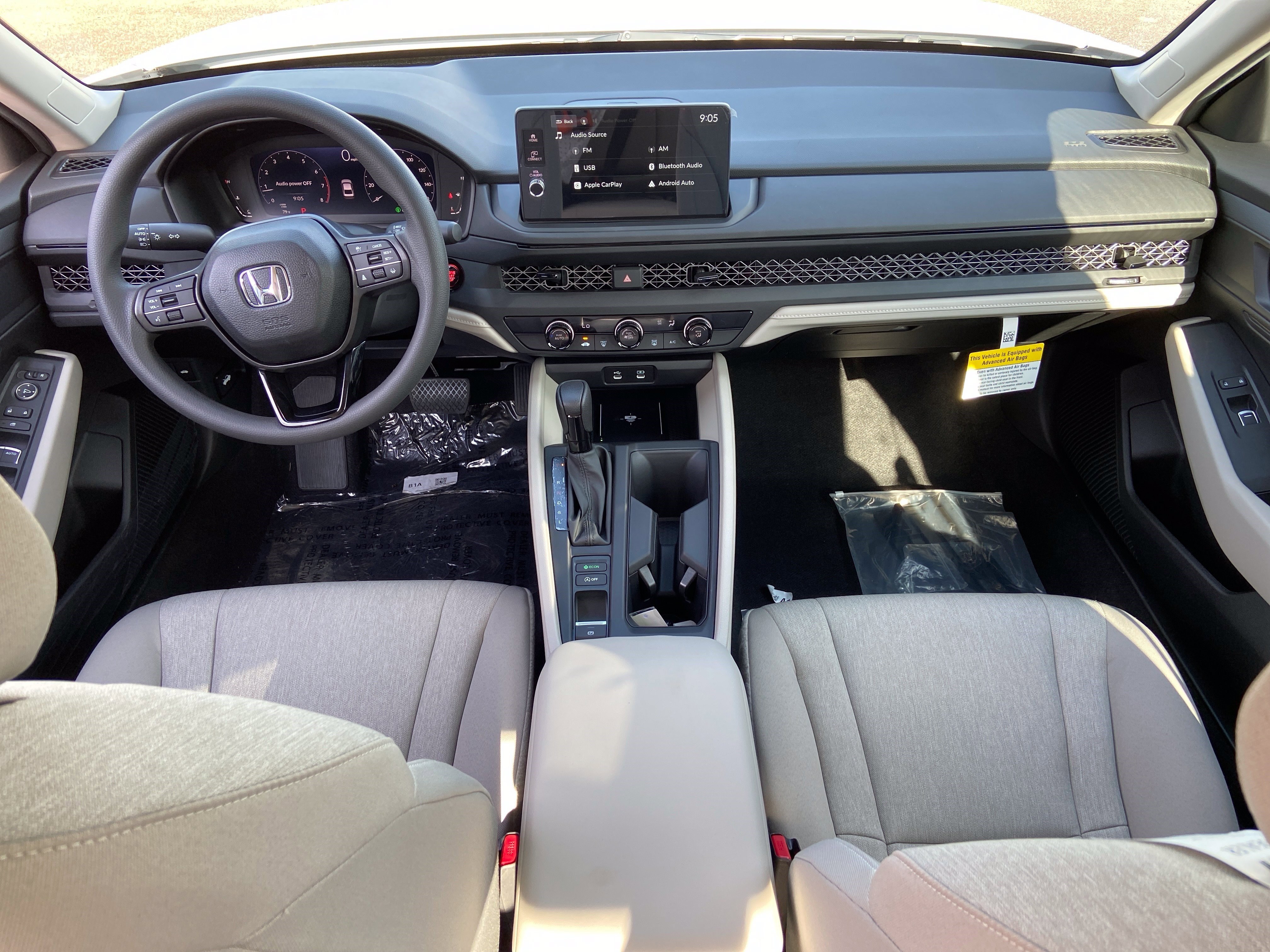 New 2026 Platinum White Pearl Honda LX image 45