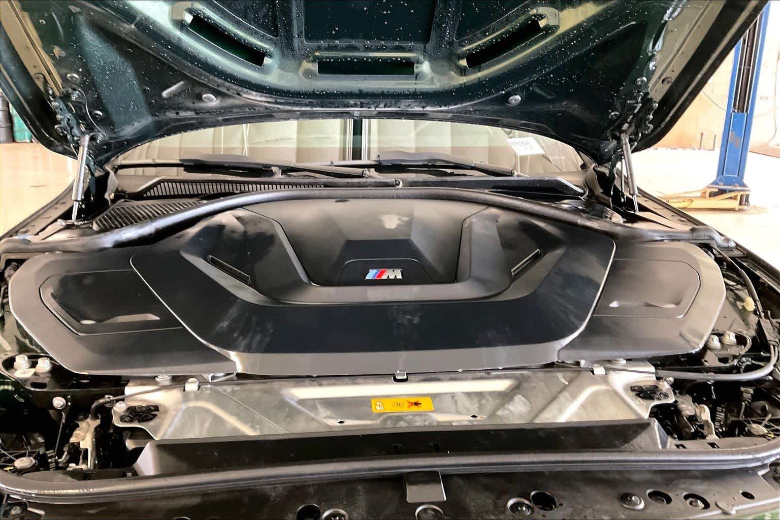 Certified Used 2023 San Remo Green Metallic BMW M50 image 28