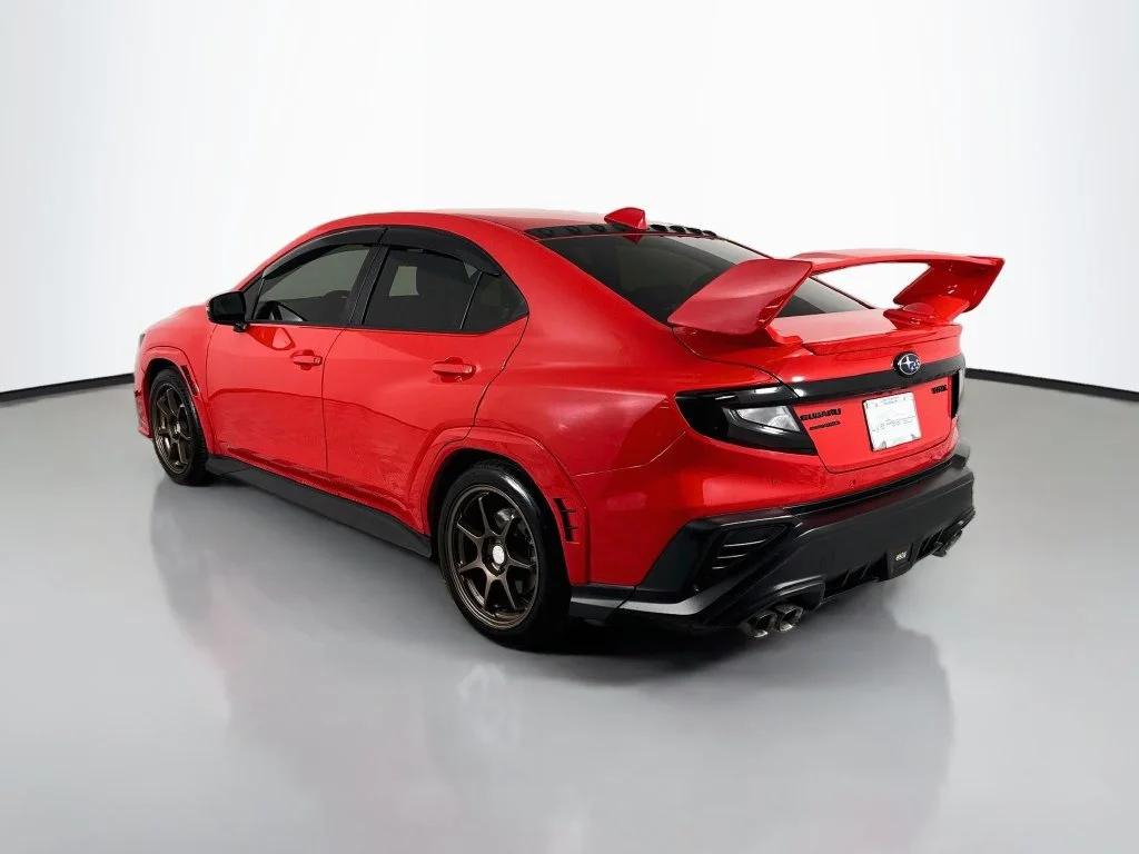 Used 2022 Ignition Red Subaru GT image 3