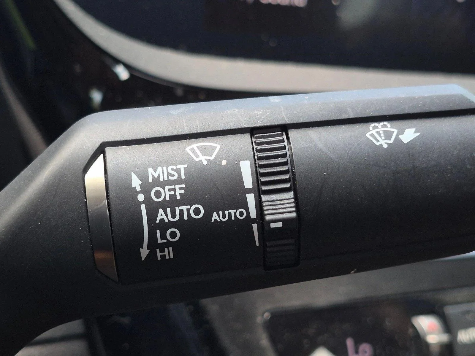 Certified Used 2022 Eminent White Pearl Lexus ES 300h image 10
