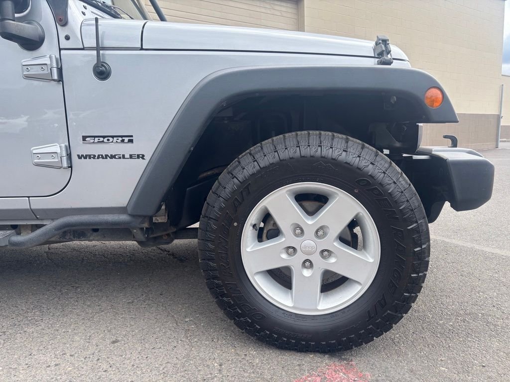 Used 2013 Jeep Wrangler Sport with VIN 1C4AJWAG6DL647944 for sale in Gresham, OR
