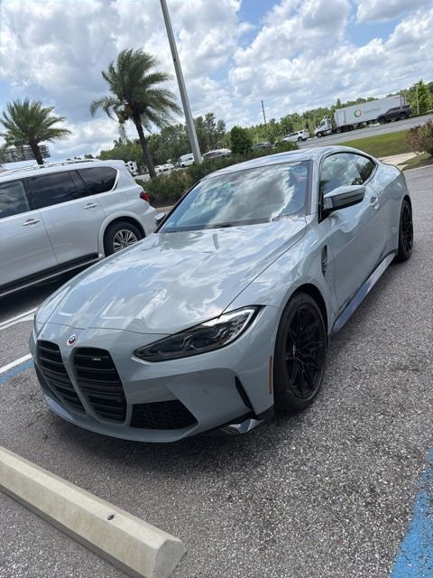 2022 BMW M4 -'s photo
